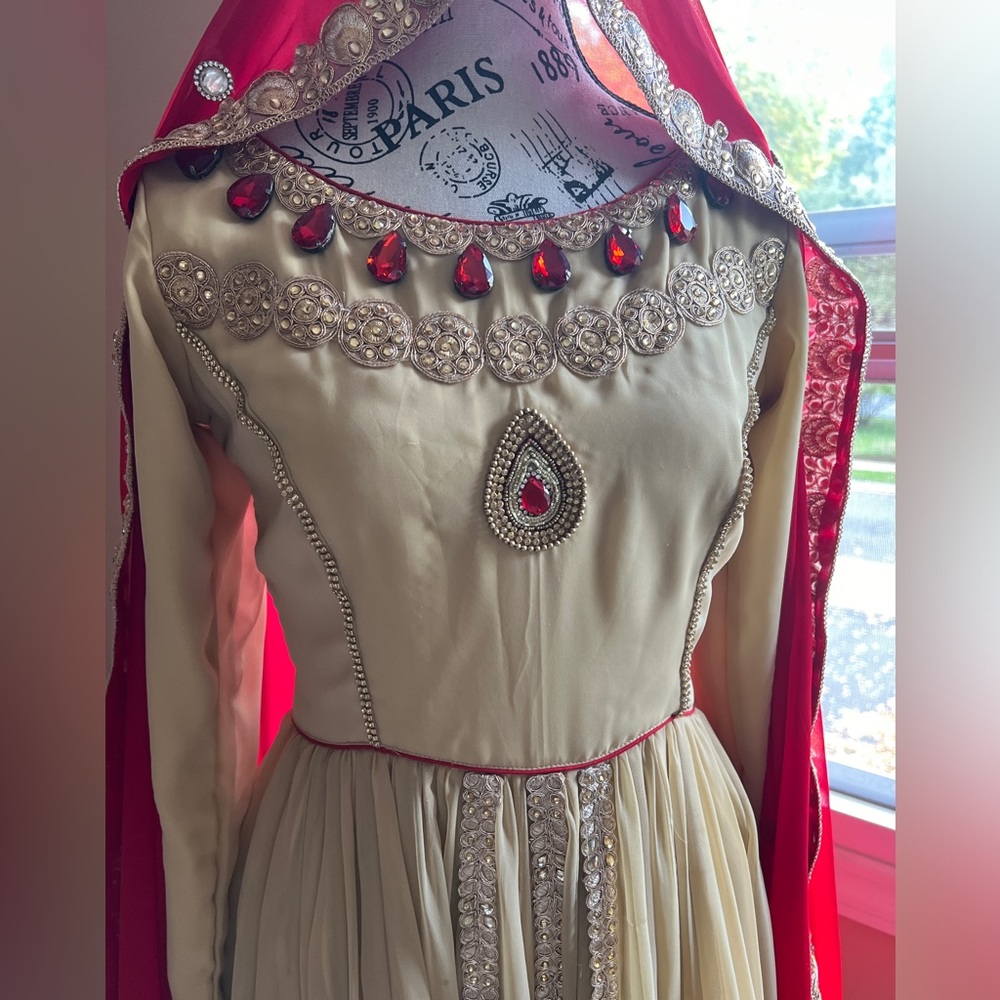 Indian dress